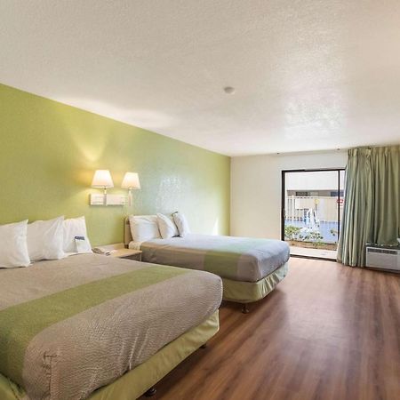 Motel 6 Hemet Eksteriør billede
