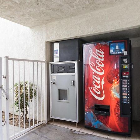 Motel 6 Hemet Eksteriør billede